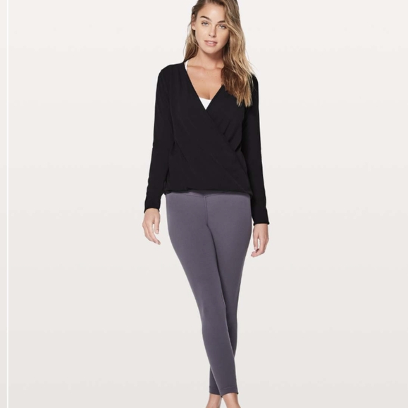 Lululemon Full Freedom Long Sleeve Black - Picture 2 of 9